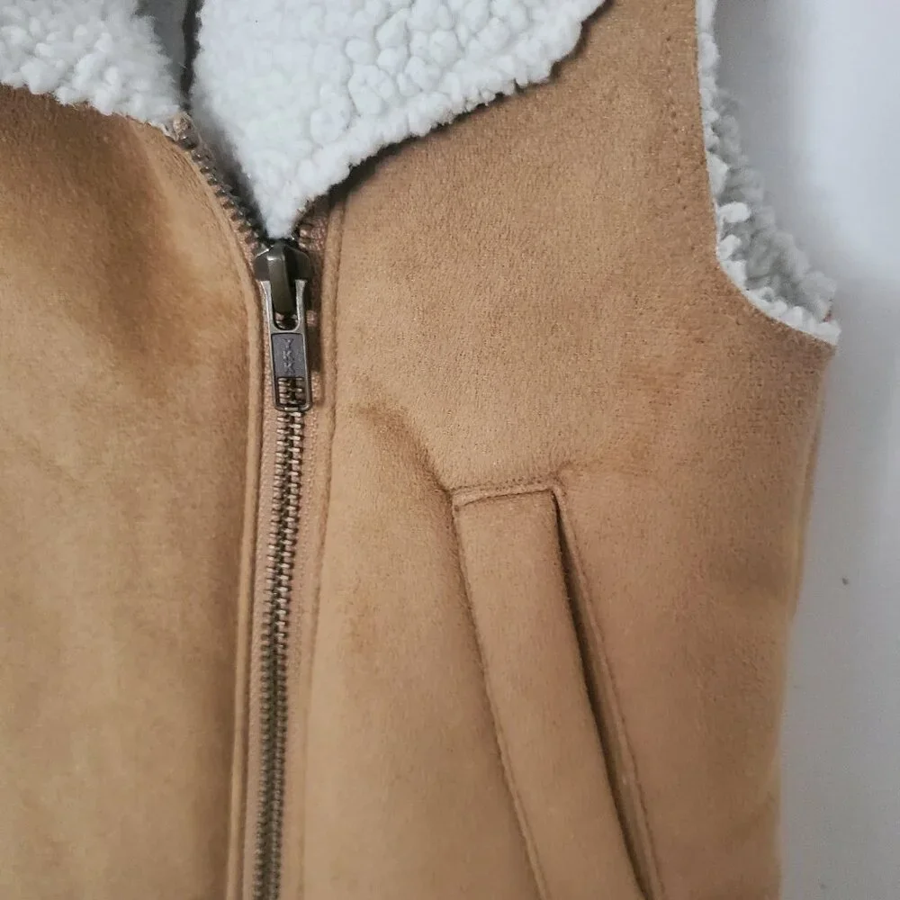 Old Navy Bomber Style Vest Infants Size 18-24 Months